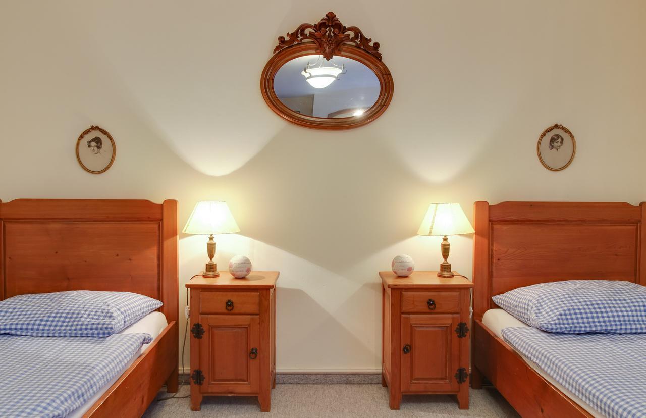 Ustria Crusch Alva Bed and Breakfast Tavanasa Eksteriør billede